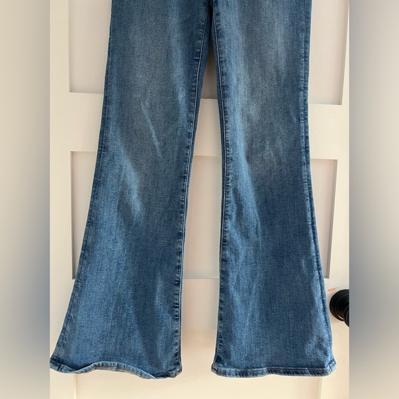 American Eagle next level stretch super high rise flare size 0 - Picture 5 of 11